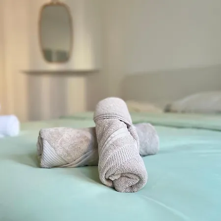 Duplex 3 - Jardin - Terrasse - Parking Au Pied Du Duplex Lieja